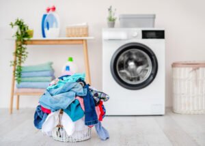 5 dicas para lavar roupa de forma rápida e eficaz