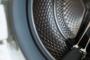 Máquina de lavar não gira o tambor? Descubra os 7 principais motivos!