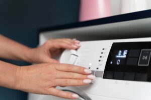 Como usar máquina de lavar do jeito certo? Aprenda neste guia completo!